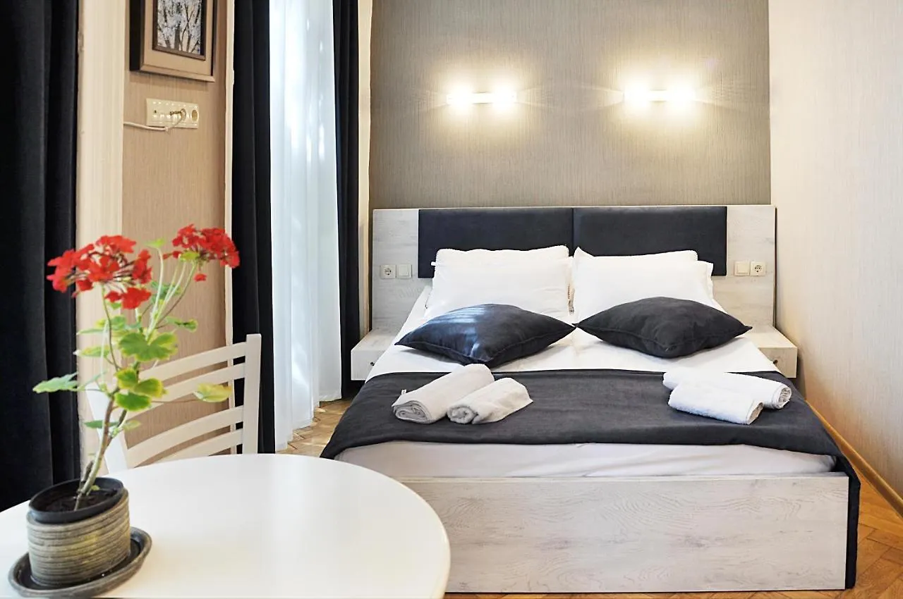 Hb Apartments Mari Brose Tbiliszi