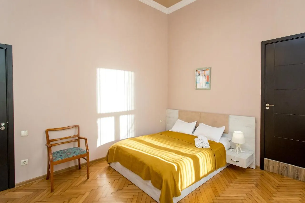 Hb Apartments Mari Brose Tbiliszi