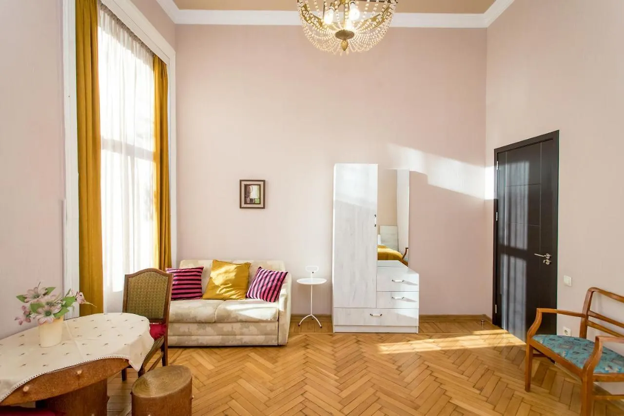 Hb Apartments Mari Brose Tbiliszi Vendégház